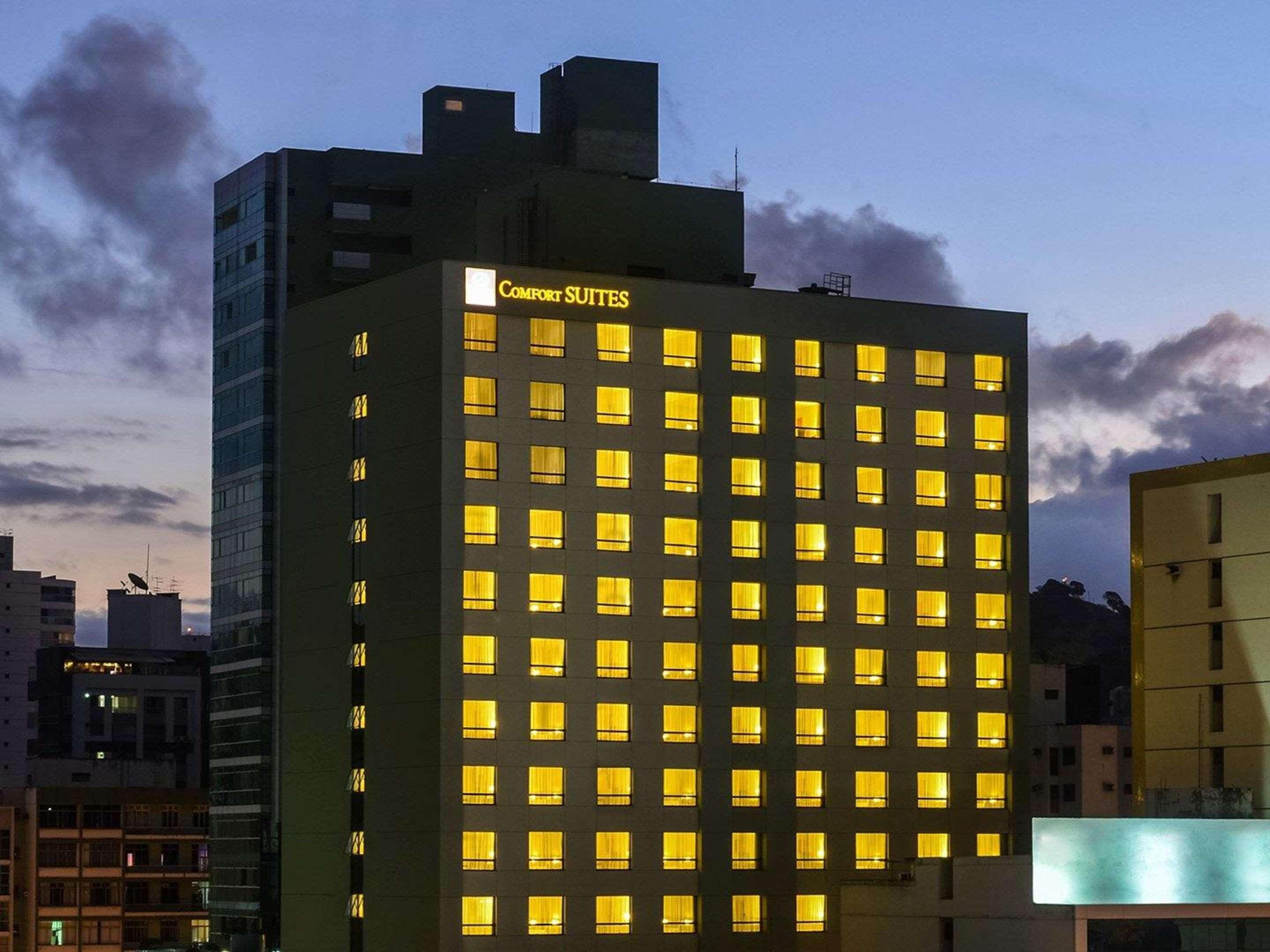 Comfort Suítes Hotel