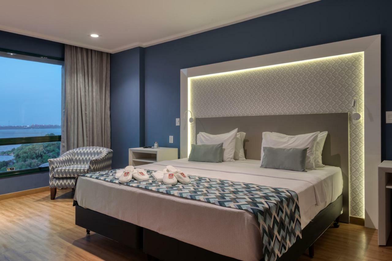 Hotel Comfort Suítes